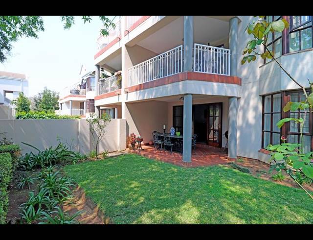 2 BEDROOM TOWNHOUSE FOR SALE IN EDENBURG